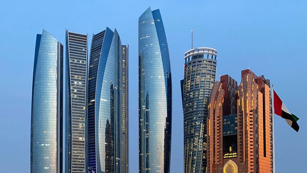 Abu-Dhabi-Investment