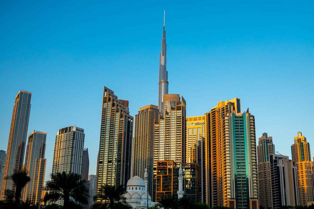 Dubai-real-estate .